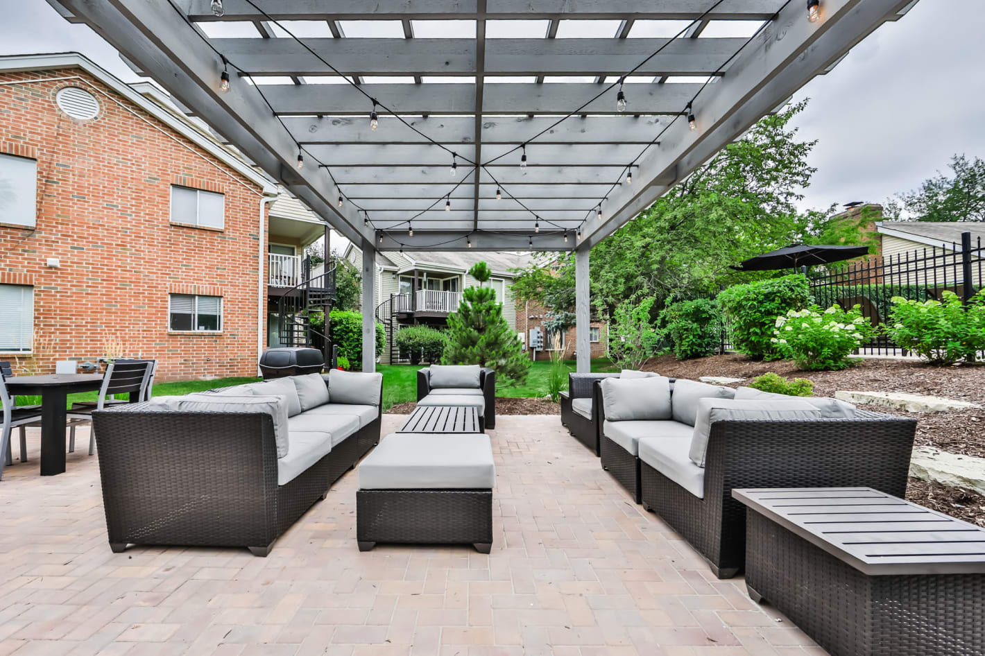 Photos and Video of Ashford at Geneva in Geneva, IL